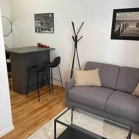Brand New Flat Eiffel Tower Apartament Paryż